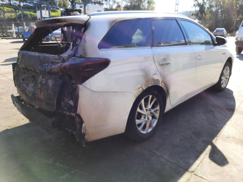  TOYOTA AURIS TOURING SPORTS (E18) 
