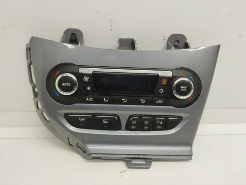 MANDO CLIMATIZADOR Ford FOCUS BERLINA (CB8) 