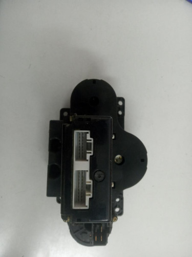 MANDO CLIMATIZADOR Kia CARENS (RS) 