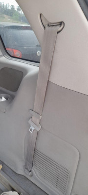 CINTURON SEGURIDAD TRASERO DERECHO