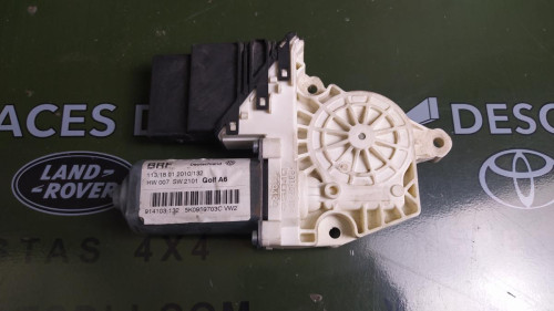 MOTOR ELEVALUNAS TRASERO IZQUIERDO Volkswagen GOLF VI (5K1)(10.2008) 