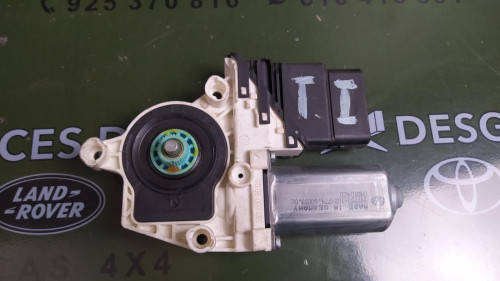 MOTOR ELEVALUNAS TRASERO IZQUIERDO Volkswagen GOLF VI (5K1)(10.2008) 