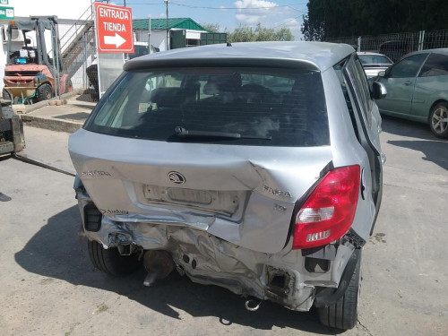  SKODA FABIA (5J2) 
