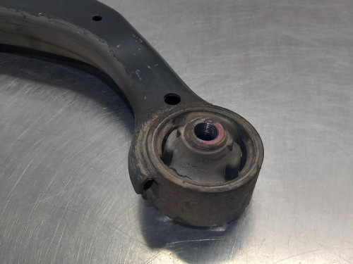 BRAZO SUSPENSION INFERIOR DELANTERO DERECHO HYUNDAI SANTA FE (CM) 
