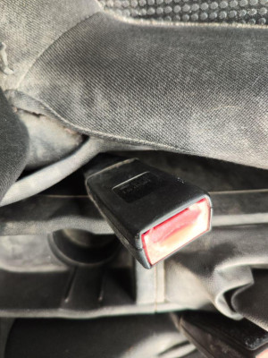 PRETENSOR AIRBAG IZQUIERDO