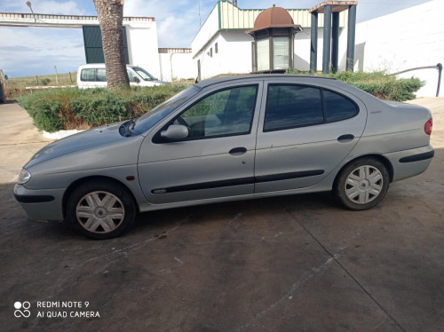 Renault Megane I Classic (LA0)(1996->) — автомобиль-донор на запчасти 