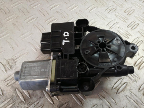 MOTOR ELEVALUNAS TRASERO DERECHO Seat LEON (5F1) 