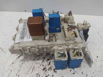 CAJA RELES / FUSIBLES