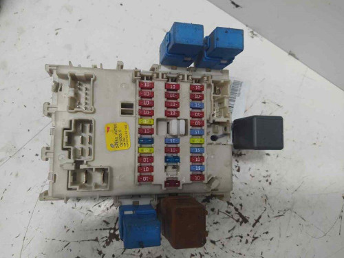  CAJA RELES / FUSIBLES, , 