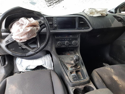 SEAT LEON (5F1)