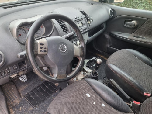  Nissan Note (E11E)(01.2006->) SIN IDENTIFICAR 