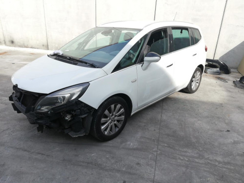 OPEL ZAFIRA C TOURER — автомобиль-донор на запчасти 