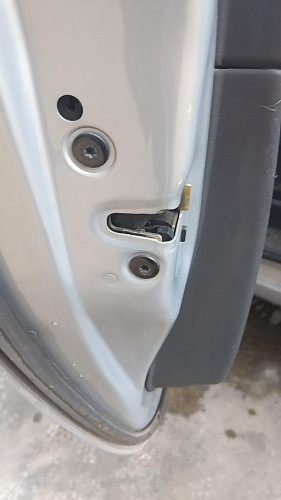 CERRADURA PUERTA TRASERA IZQUIERDA Renault Espace IV (JK0)(2002->) Renault Espace IV (JK0)(2002->) 