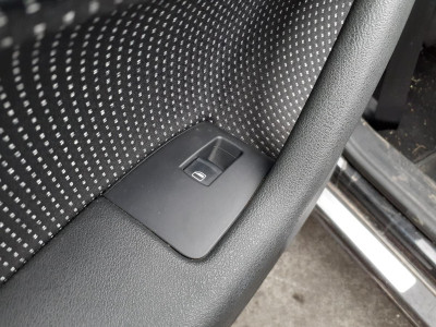 MANDO ELEVALUNAS TRASERO IZQUIERDO, AUDI, A3 SPORTBACK (8PA)