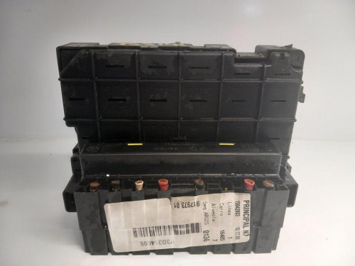  CAJA RELES / FUSIBLES, , 