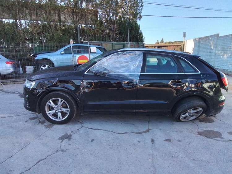 AUDI Q3 (8UG)
