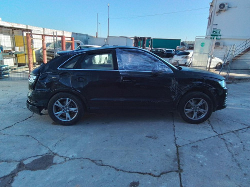  AUDI Q3 (8UG) 