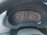 AUDI Q3 (8UG)