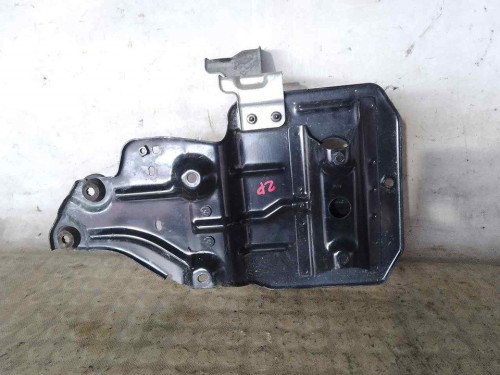 SOPORTE BANDEJA TRASERA NISSAN PULSAR (C13M) 
