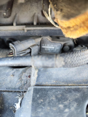 VALVULA AIRE ADICIONAL Peugeot 307 (S1)(04.2001) 