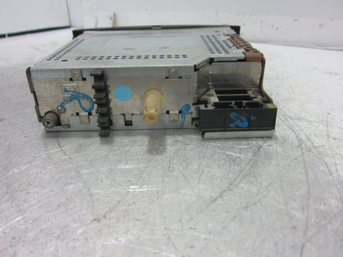  SISTEMA AUDIO / RADIO CD 