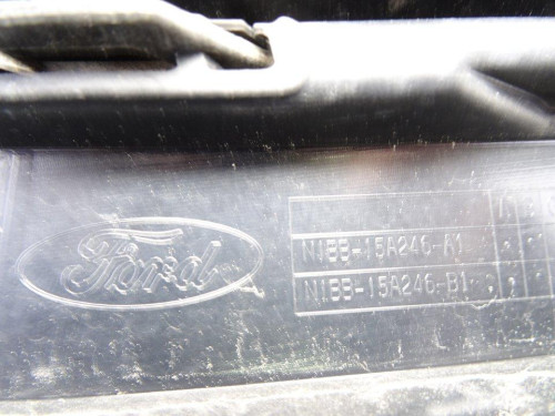 REJILLA PARAGOLPES IZQUIERDA de segunda mano