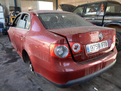 VOLKSWAGEN JETTA V (1K2)