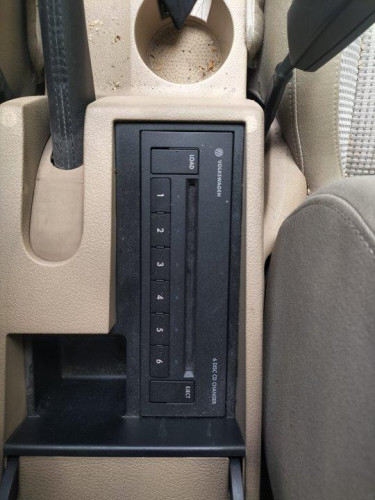  VOLKSWAGEN TOURAN (1T1) 