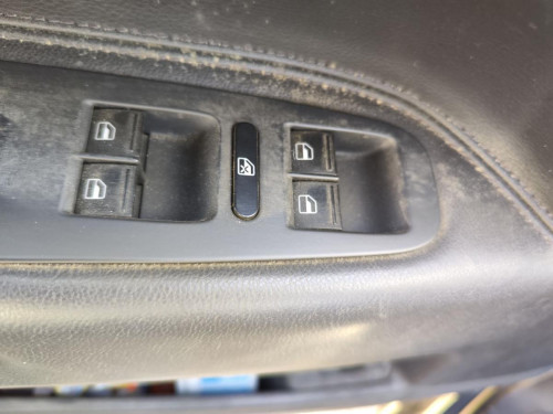 MANDO ELEVALUNAS DELANTERO IZQUIERDO Volkswagen TOUAREG (7L6) 