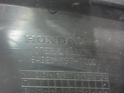 ESTRIBERA IZQUIERDA Honda PCX 125 