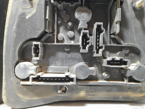PILOTO TRASERO DERECHO VOLKSWAGEN GOLF III (1H1)(11.1991) 