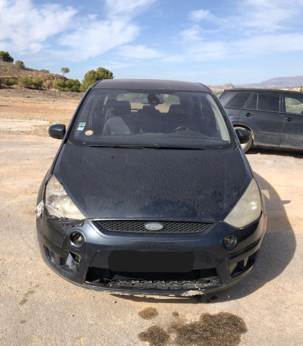 FORD S-MAX (CA1) — vehículo donante para recambios 