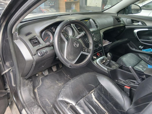 OPEL INSIGNIA BERLINA — автомобиль-донор на запчасти 