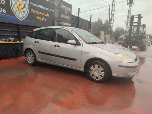  FORD FOCUS BERLINA (CAK) 