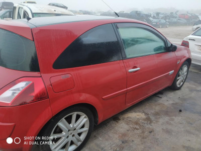 RENAULT MEGANE II BERLINA 3P