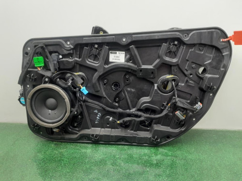 ELEVALUNAS DELANTERO DERECHO VOLVO V40 