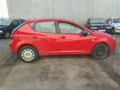 SEAT IBIZA BERLINA (6J5)