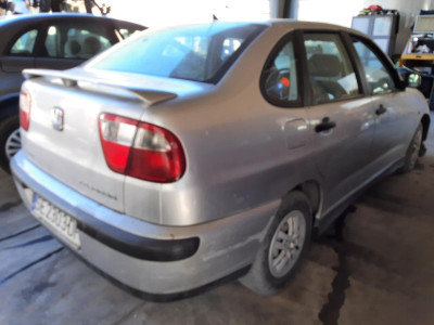 SEAT CORDOBA BERLINA (6K2)