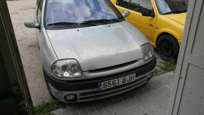 RENAULT CLIO II FASE II (B/CB0)