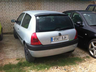 RENAULT CLIO II FASE II (B/CB0)
