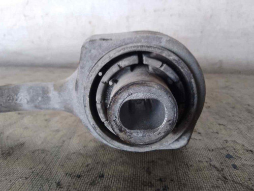 BRAZO SUSPENSION INFERIOR DELANTERO IZQUIERDO Mercedes-Benz CLASE C (BM 203) FAMILIAR 