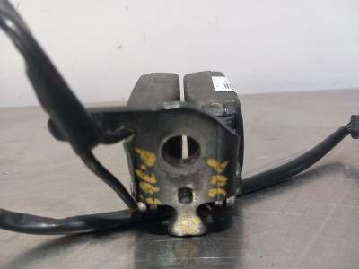 ENGANCHE CINTURON TRASERO CENTRAL