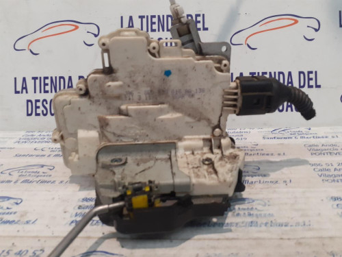  CERRADURA PUERTA TRASERA DERECHA 