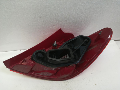  PILOTO TRASERO IZQUIERDO PEUGEOT 207 