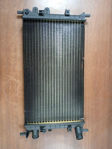 RADIADOR AGUA 