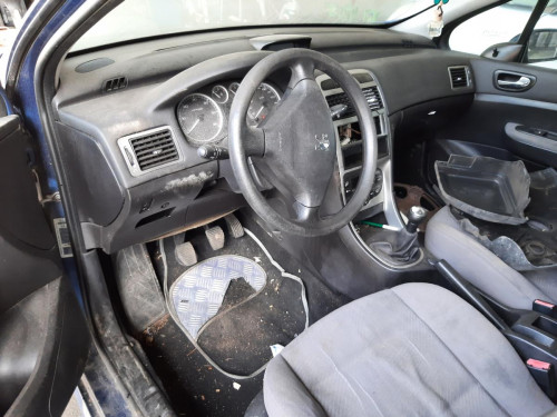 PEUGEOT 307 (S1)(04.2001) — автомобиль-донор на запчасти 