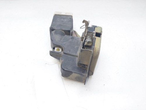 CERRADURA PUERTA DELANTERA DERECHA Mitsubishi CARISMA BERLINA 5 (DA0) 