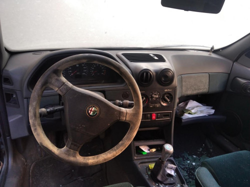  ALFA ROMEO 145 