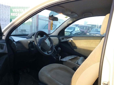 LANCIA YPSILON (101)