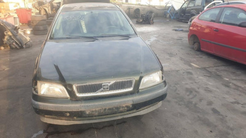  VOLVO S40 BERLINA 